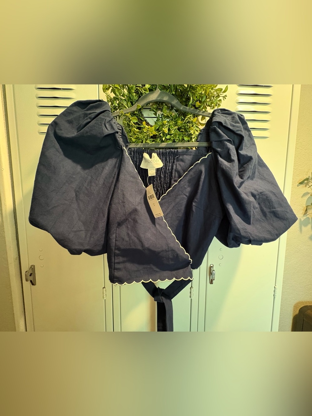 NWT Sz Small Anthropologie Mare Mare puff-sleeve linen wrap blouse scalloped hem - Picture 2 of 4